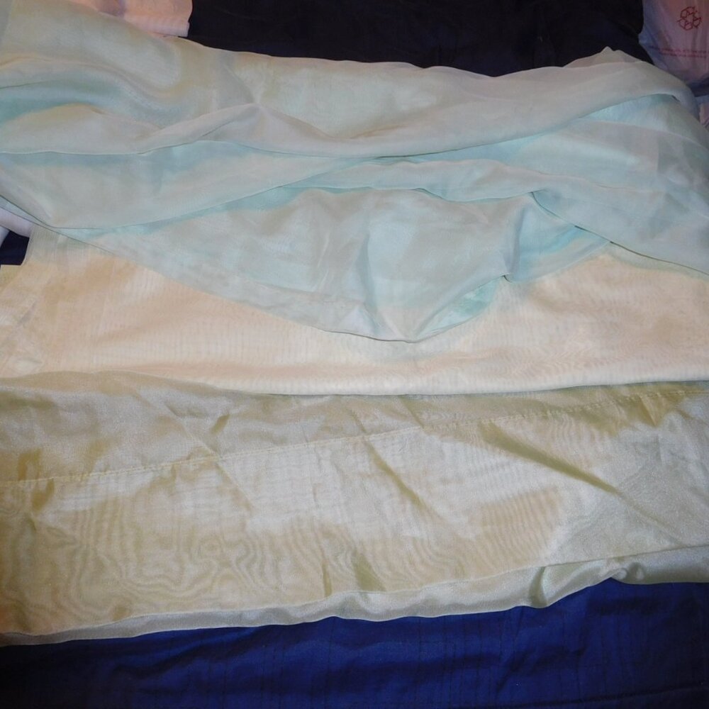 vintage lot of 4 assorted green sheer curtains